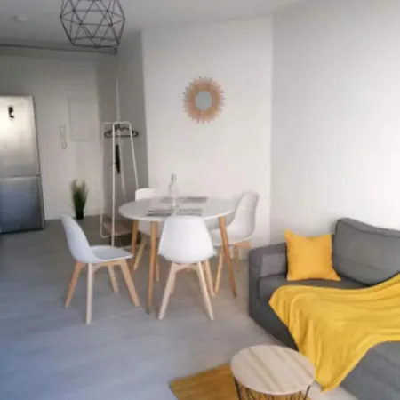 Calme Avec Jardin Centre Apartment